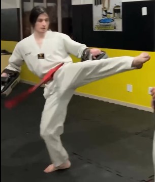 Vídeo Taekwondo Karate Araranguá